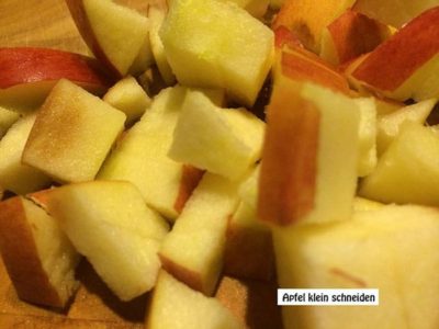 Apfel kleinschneiden