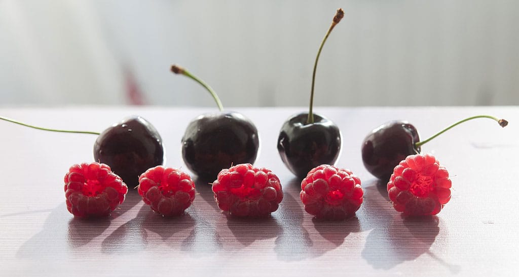 Bewusst essen - Sauerkirschen & Himbeeren