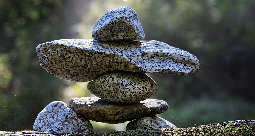 Pyramide aus Steinen